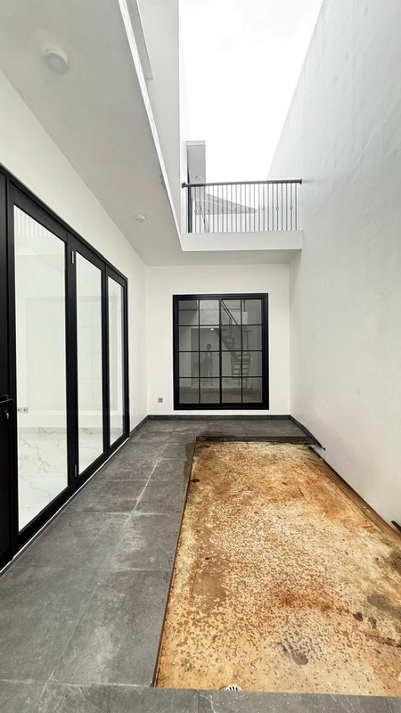 Rumah Premium 2 Lantai Siap Huni Lokasi Strategis Dengan Hunian Yang Nyaman Dan Mewah @Bintaro