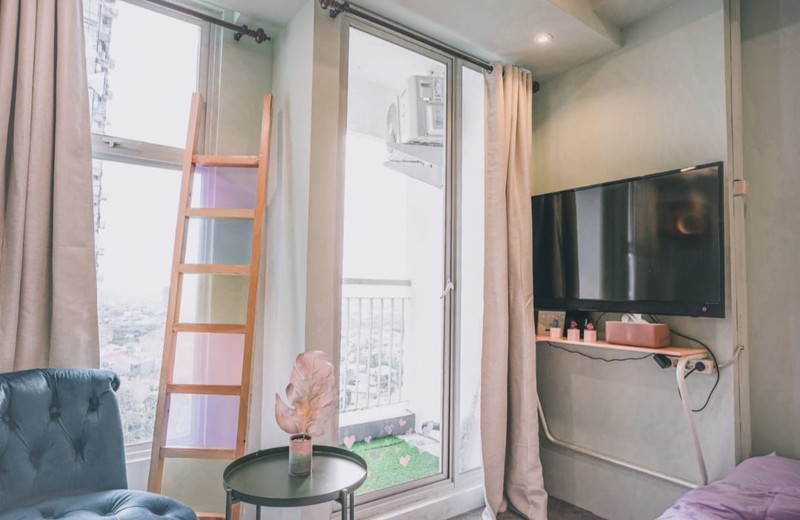 MURAH Disewakan Apartemen Benson Tipe Studio Full Furnished Modern Mewah - Lantai 19 - Best City View -  akses Pakuwon Mall Surabaya Barat