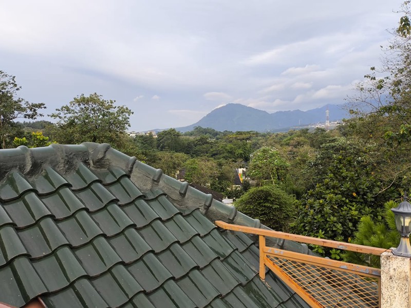 Rumah View Gunung Rasa Villa Siap Huni Cluster Bukit Golf Hijau, Sentul City Bogor