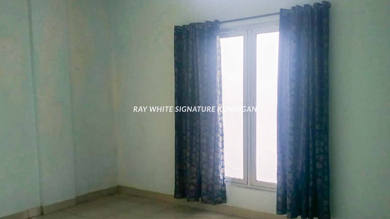 Ruko 3,5 Lantai di Senen