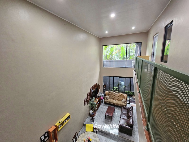 Rumah di Megapolitan Cinere Estate, Siap Huni, 10 menit ke Tol Desari