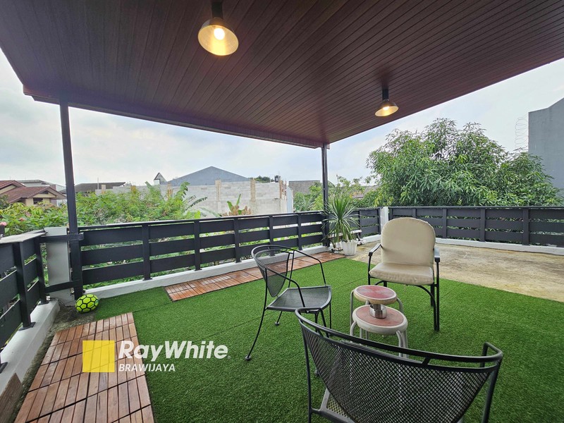 Rumah di Megapolitan Cinere Estate, Siap Huni, 10 menit ke Tol Desari