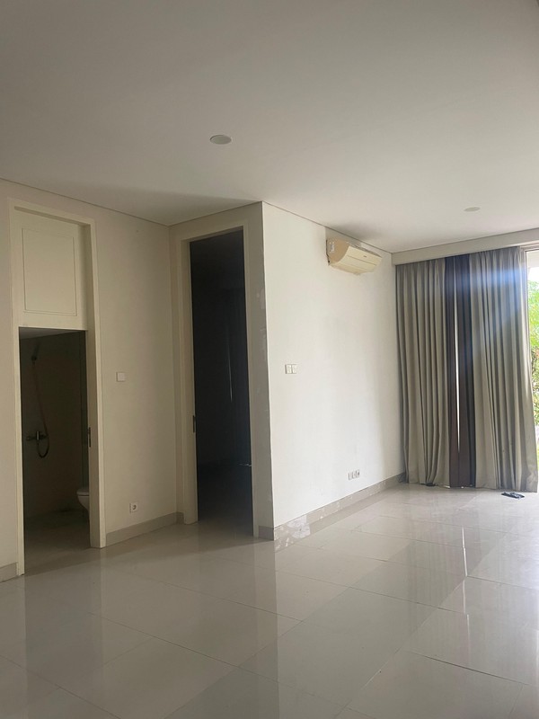 JUAL Cepat RUMAH Santiago Rosa Pakuwon City Surabaya Timur