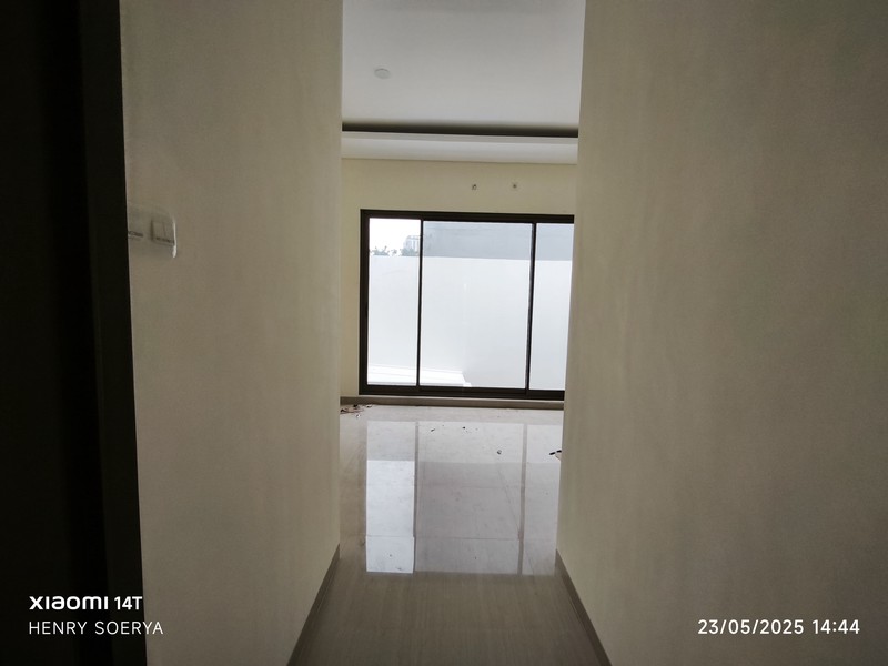 1862. Dijual Rumah Baru Baruk Tengah Rungkut Surabaya Timur 