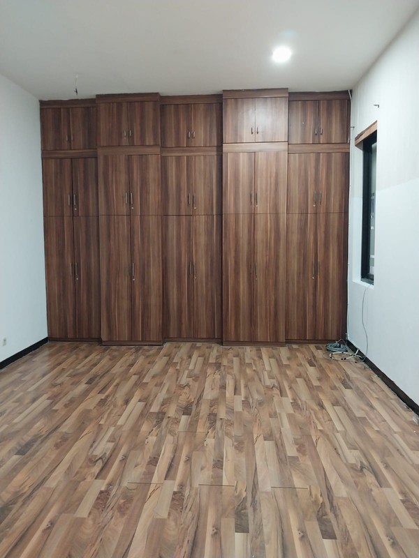 Disewakan Cepat  Rumah Bagus &  Lokasi Strategis 