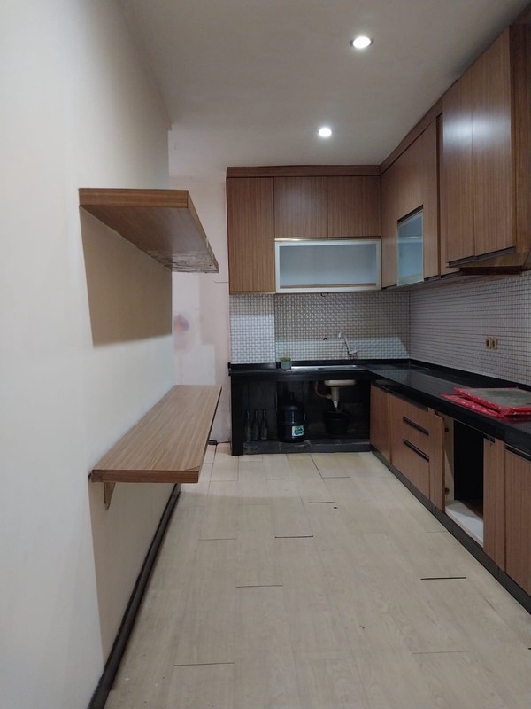 Disewakan Cepat  Rumah Bagus &  Lokasi Strategis 