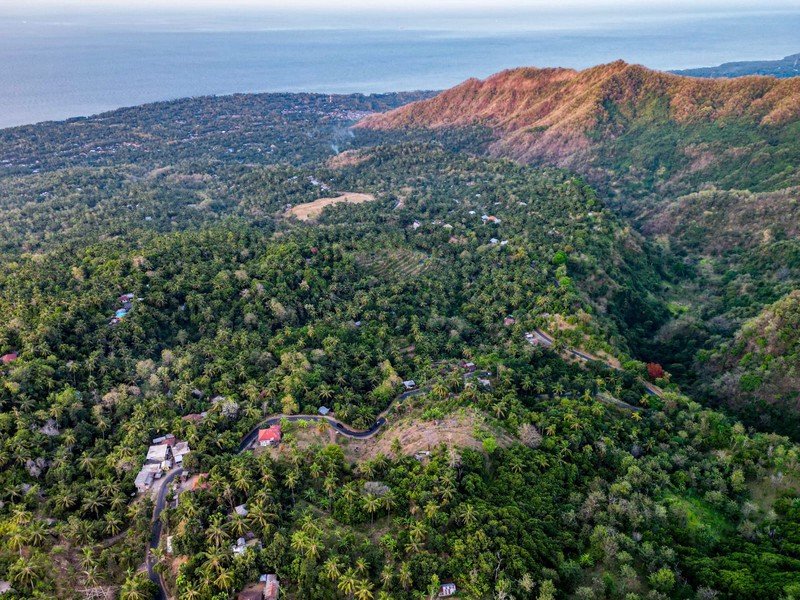Land Freehold With View In Madenan Tejakula Bali