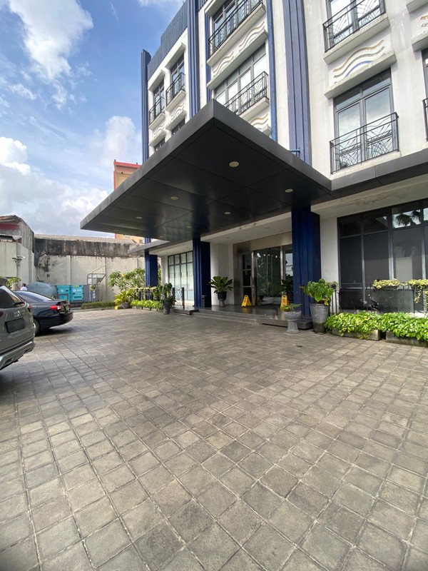 Lebak Bulus Gedung 5 Lantai Luas 1172 + Rooftop selangkah ke MRT
