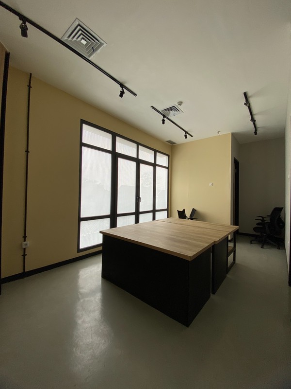 Lebak Bulus Gedung 5 Lantai Luas 1172 + Rooftop selangkah ke MRT