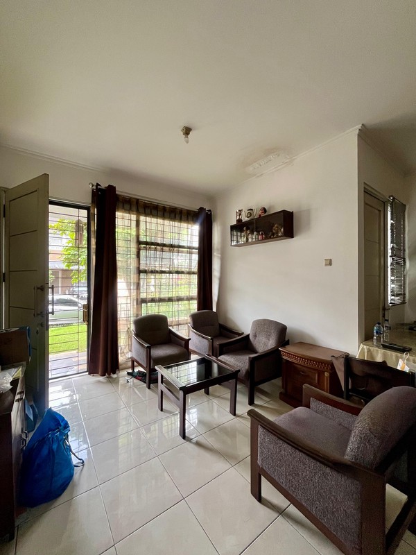 Rumah Minimalis 2 Lantai di BSD Dekat Tol dan Sekolah