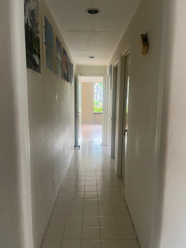 Dijual Rumah Mewah  Dan Siap Huni Di Boulevard Palem Raya , Lippo Karawaci -Tangerang