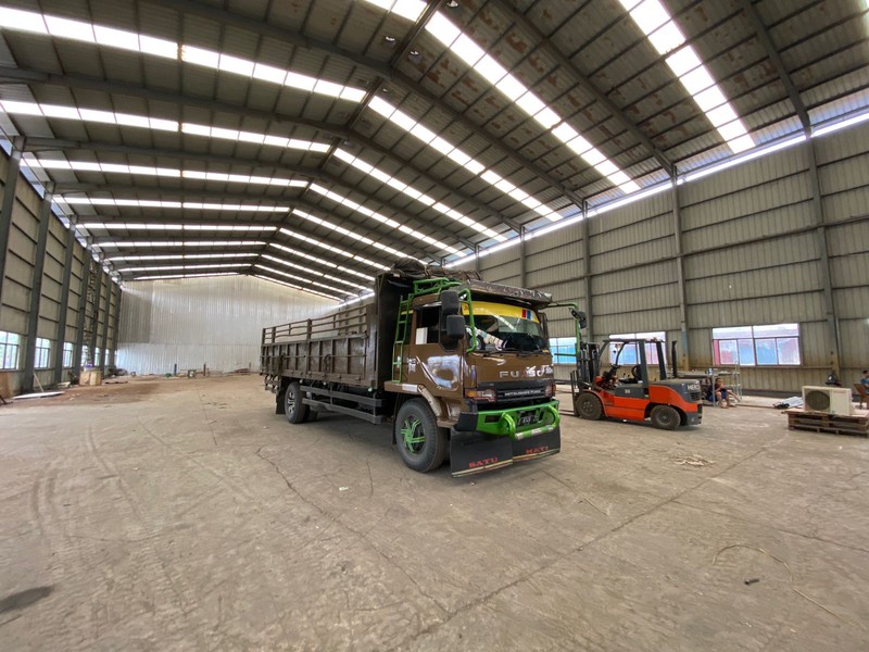 Bekasi tambun gudang pabrik luas 2000 posisi langsung akses tol disewakan dikontrakan