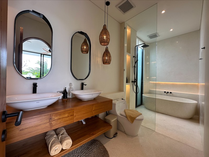 Brand New Beautiful Modern Villa in Kulat - Padang Padang - Pecatu