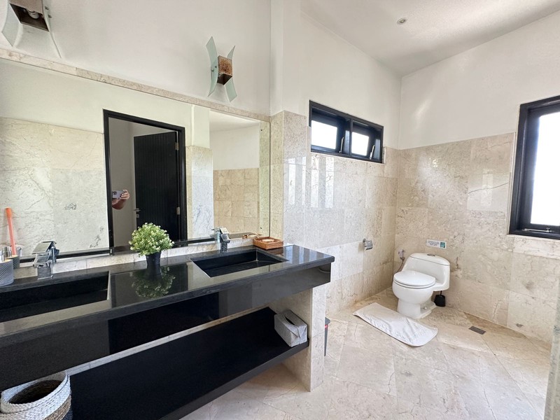 Luxury Villa in Nusa Dua Hills - Bali