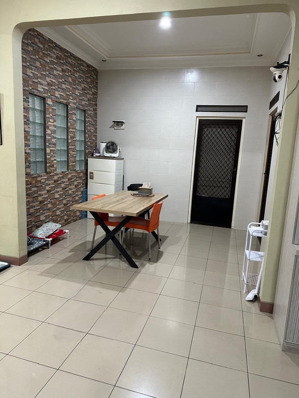 Rumah Nyaman Lokasi Strategis di Regency Melati Mas - BSD City