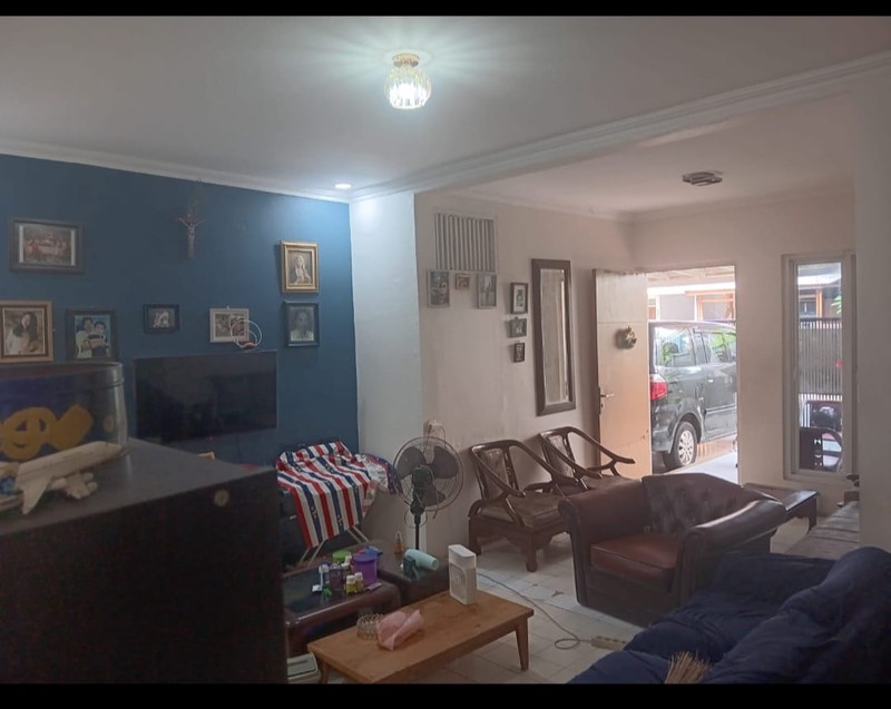 Rumah Siap Huni dengan Hunian Nyaman dan Asri @ Ciputat (SHM)