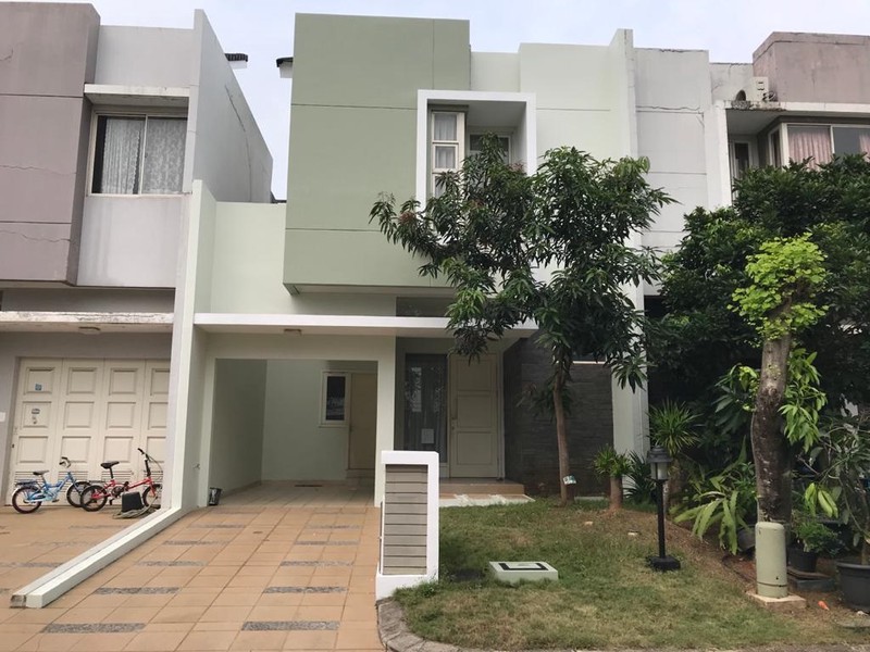 Rumah Standar 2 Lantai Siap Huni di The Spring Gading Serpong Dekat Sekolah