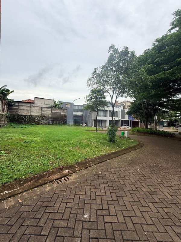 Kavling siap bangun dalam perumahan di Bintaro Jaya