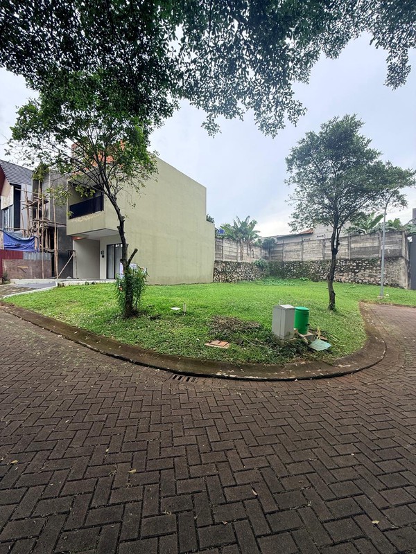 Kavling siap bangun dalam perumahan di Bintaro Jaya
