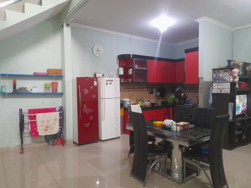 Rumah Posisi Hook di Metro Cilegon - Cluster Mediterania