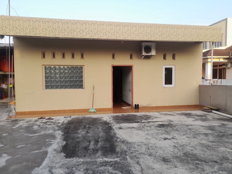 Rumah Posisi Hook di Metro Cilegon - Cluster Mediterania