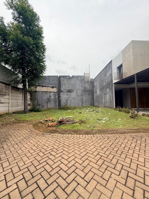Kavling siap bangun dalam perumahan di Bintaro Jaya