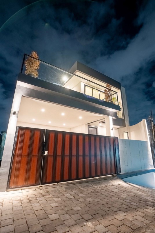For Sale: Luxurious Modern Villa in Canggu