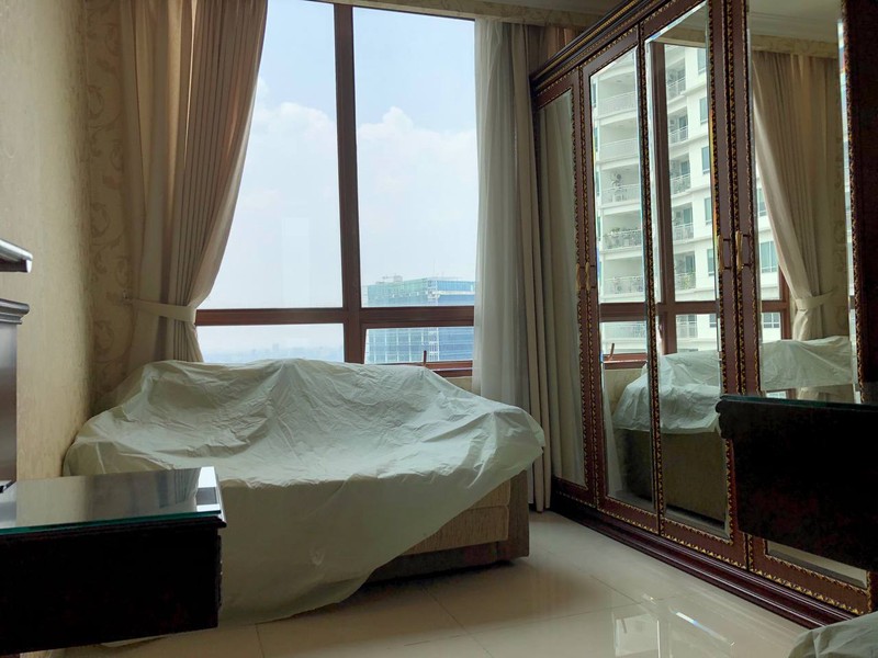 Denpasar Residence 3BR Fully Furnished - Corner Unit