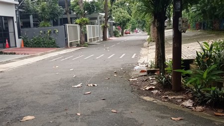Kavling Kuldesak  Lokasi Private & Asri Griya Loka BSD