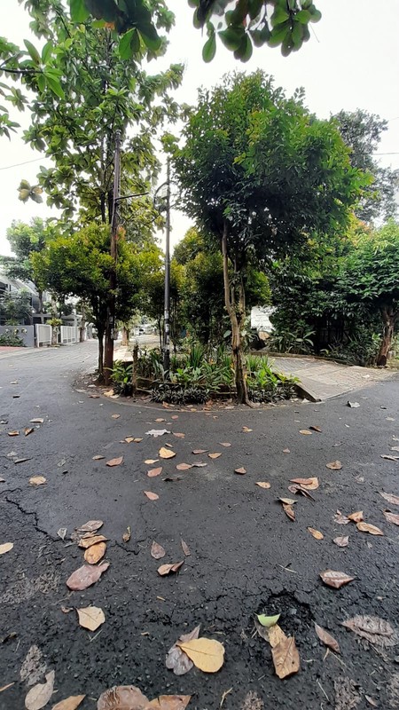 Kavling Kuldesak  Lokasi Private & Asri Griya Loka BSD