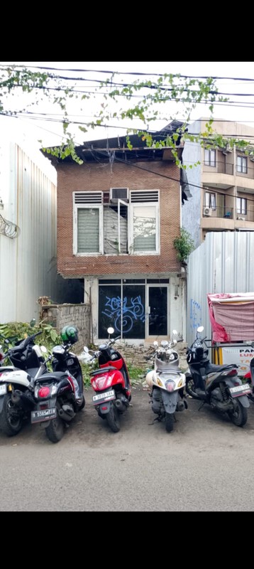 Dijual Rumah Tua Hitung Tanah Cocok Untuk Usaha Lokasi Strategis Di Jl. Cisanggiri, Petogogan, Kebayoran Baru, Jakarta Selatan