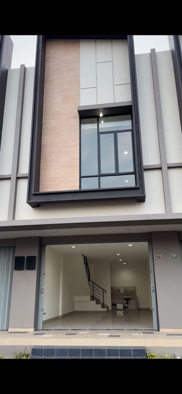 Disewakan Ruko Astha  Suvarna Sutra, Pasar Kemis Cikupa, Hadap Jalan Raya ( Sewa Tahunan min 2 tahun)