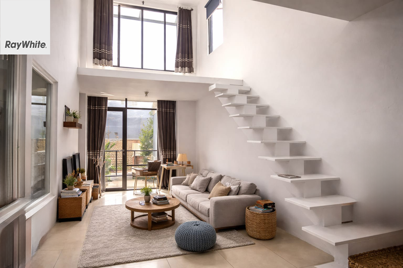 FOR SALE Rumah Cipinang ELok 2 Bangunan 2.5 Lantai Jakarta Timur