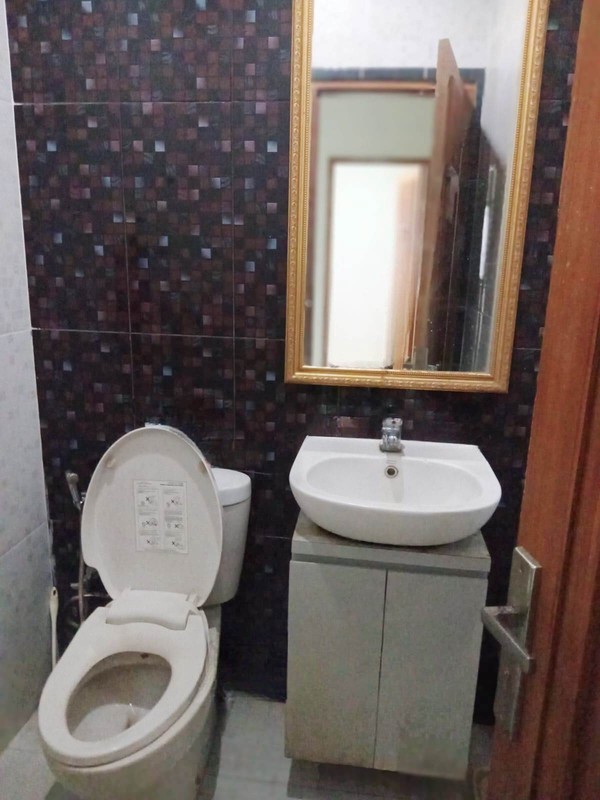 Rumah 2 Lantai, Bebas banjir lokasi strategis di Pondok Aren