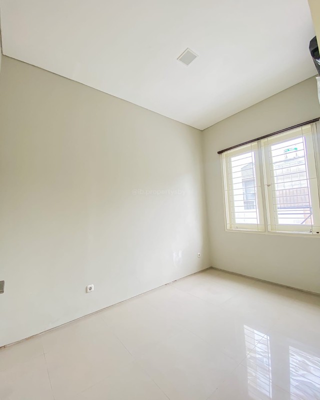 2008. San Antonio Pakuwon City Surabaya Timur