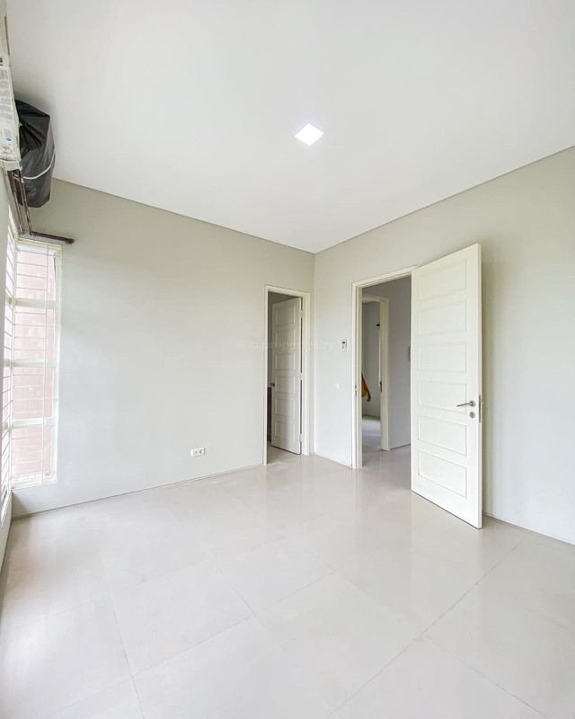 2008. San Antonio Pakuwon City Surabaya Timur