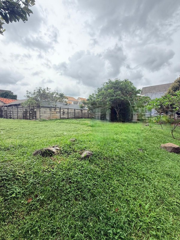 Kavling siap bangun dalam perumahan di Bintaro Jaya