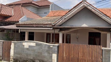 Rumah Dijual/Disewa Akses Jalan 2 Mobil Lokasi di Gandaria Selatan Cilandak Jaksel