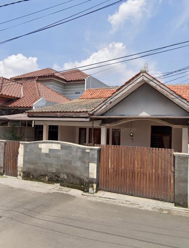 Rumah Dijual/Disewa Akses Jalan 2 Mobil Lokasi di Gandaria Selatan Cilandak Jaksel