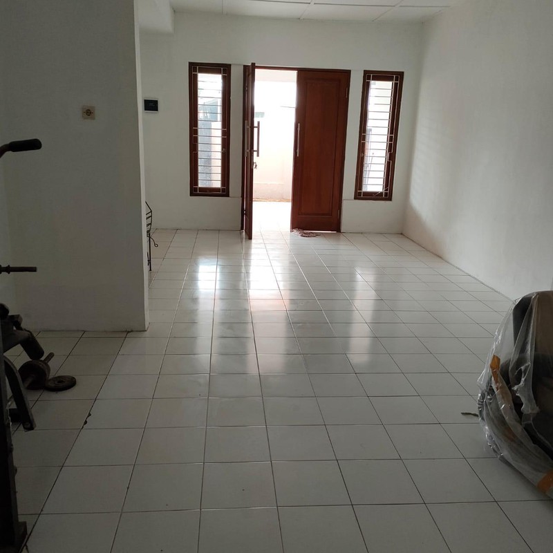 Rumah Dijual/Disewa Akses Jalan 2 Mobil Lokasi di Gandaria Selatan Cilandak Jaksel