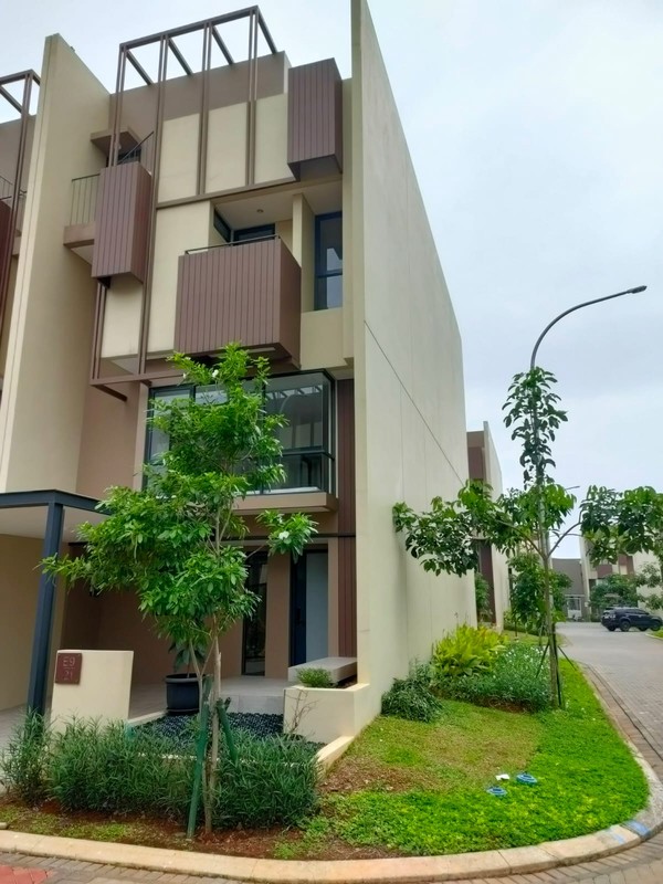 disewakan rumah di tabebuya impresa haus BSD Tangerang 