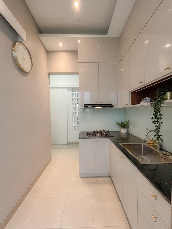 Rumah Full Furnished Dalam Cluster 2 Lantai Dengan Hunian Nyaman dan Asri Siap Huni @Serpong (SHM)