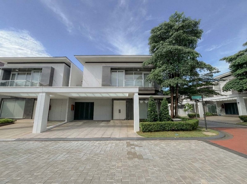 Rumah Full Furnished Dalam Cluster 2 Lantai Dengan Hunian Nyaman dan Asri Siap Huni @Serpong (SHM)