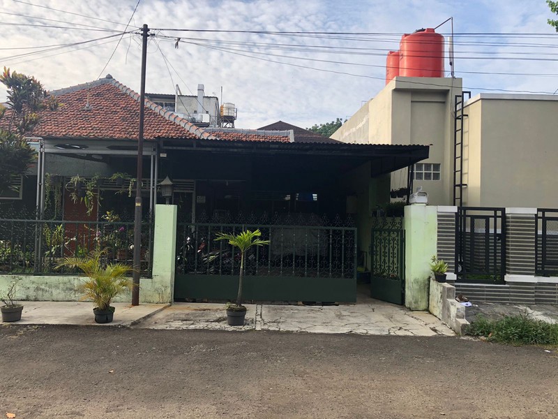 Rumah Bagus Berikut Kamar Kos2an, Di Cicendo Bandung, Dekat Bandara Husein Satranegara