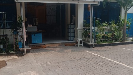 Turun Harga Rumah di pusat kota surabaya jalan embong malang