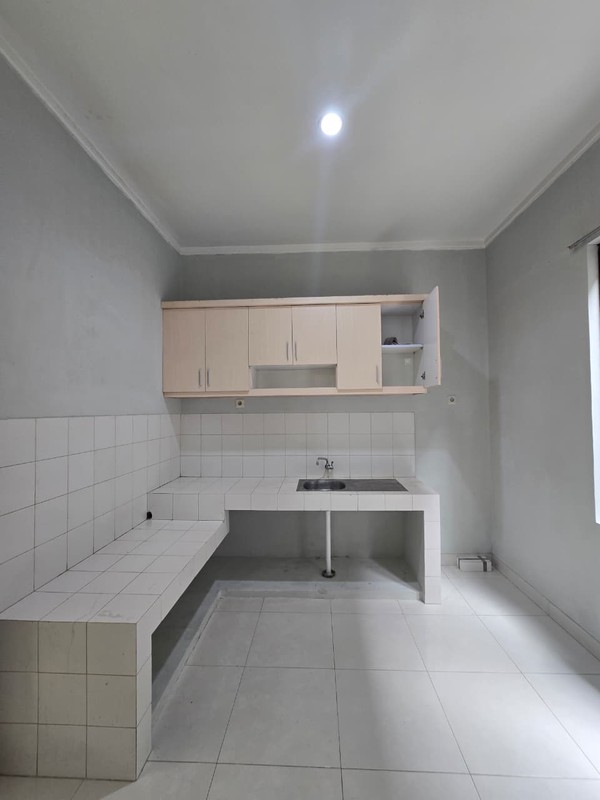 Disewakan Rumah  Bagus Siap Huni Di Cluster Discovery Fiore Bintaro Jaya