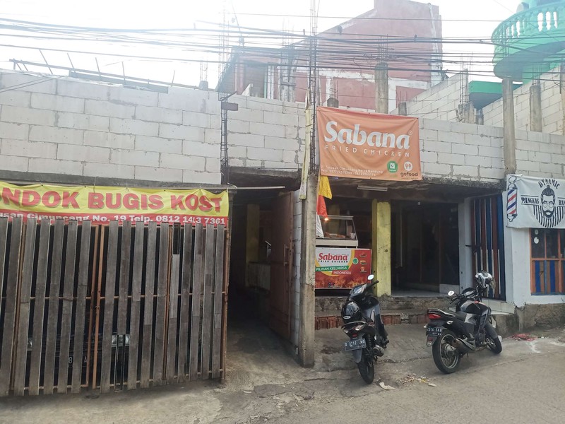 COCOK UNTUK INVESTASI! Indekos Murah Dekat Kampus Itenas! Kapasitas Full! Berada di Sayap Jl. Suci, Bandung