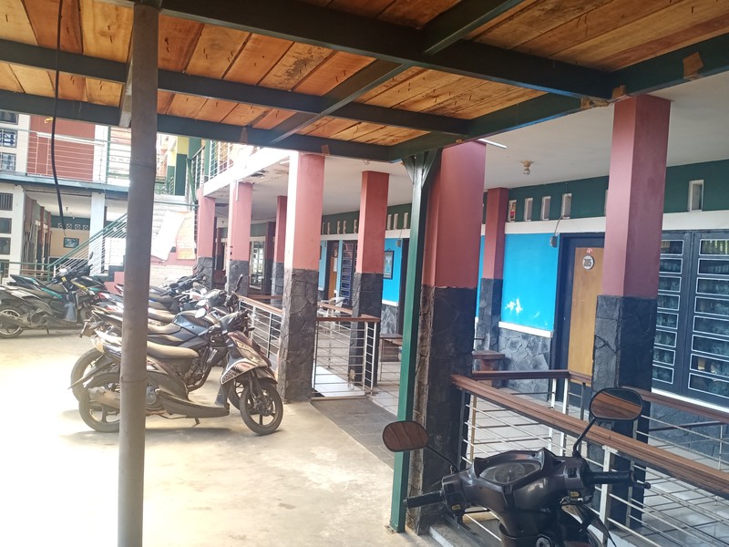 COCOK UNTUK INVESTASI! Indekos Murah Dekat Kampus Itenas! Kapasitas Full! Berada di Sayap Jl. Suci, Bandung