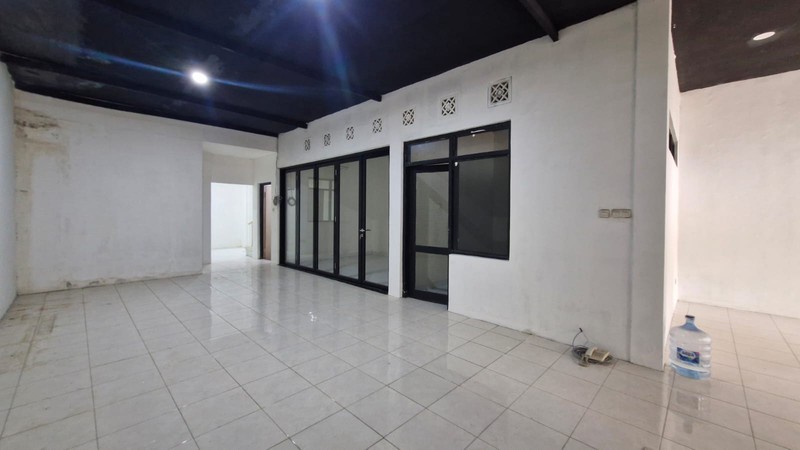 Disewa Rumah Lokasi Strategis Di Jl. Ciomas, Kebayoran Baru, Jakarta Selatan