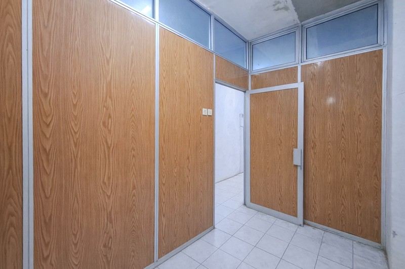 Ruko Strategis di Glodok Pinangsia - Dekat Kemenangan, Mangga Besar & Gajah Mada